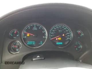 2011 Chevrolet Suburban LT z VIN 1GNSKJE34BR341094, wystawiony jako Copart lot #53376515 z przebiegiem 187 219 mil mil oraz Czysty tytuł • Clean title. Historia ofert i sprzedaży dostępna na DreamBid. Obrazek 9.