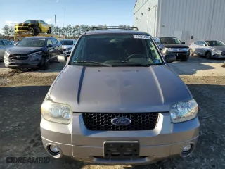 2007 Ford Escape XLT with VIN 1FMCU93167KB90522, listed as a Copart auction lot 43903705 with 80,750 mi miles and Salvage Title. Bid and sale history available at carsss.com. Image 5.