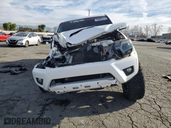 2015 Toyota Tacoma PreRunner with VIN 3TMKU4HN5FM046904, listed as a Copart auction lot 43085345 with 86,400 mi miles and Salvage title. Bid and sale history available at DreamBid. Image 5.