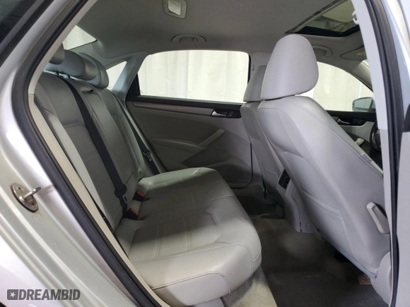 2015 Volkswagen Passat 2.0L TDI SE w/Sunroof with VIN 1VWBV7A31FC044220, listed as a Copart auction lot 52688645 with 131,687 mi miles and Salvage Title. Bid and sale history available at carsss.com. Image 10.