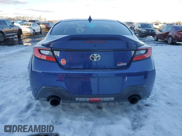 2023 Toyota 86 Premium with VIN JF1ZNBE17P9752764, listed as a Copart auction lot 88411625 with 14,394 mi miles and Salvage Title. Bid and sale history available at DreamBid. Image 6.