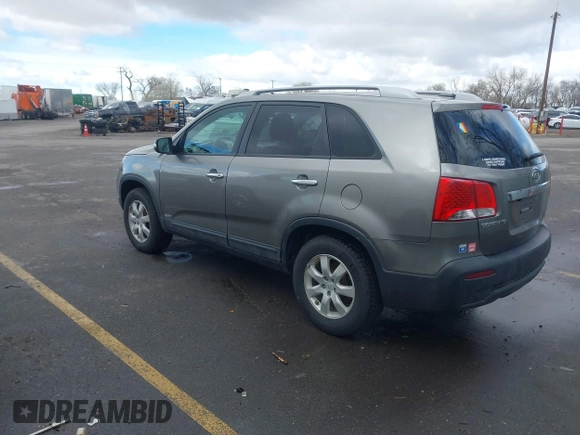 2011 Kia Sorento LX with VIN 5XYKTDA15BG055068, listed as a IAAI auction lot 41811844 with 168,685 mi miles. Bid and sale history available at carsss.com. Image 3.