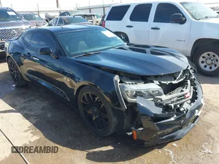 2016 Chevrolet Camaro 1LT with VIN 1G1FB1RS2G0171446, listed as a IAAI auction lot 41931011 with 116,368 mi miles. Bid and sale history available at carsss.com. Image 1.