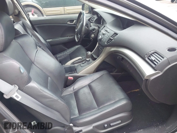 2009 Acura TSX with VIN JH4CU26609C021322, listed as a IAAI auction lot 42241694 with Not provided miles and . Bid and sale history available at DreamBid. Image 5.