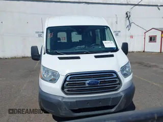2015 Ford Transit Passenger XL z VIN 1FBAX2CG7FKA75719, wystawiony jako IAAI lot #42135118 z przebiegiem Nie podano mil oraz . Historia ofert i sprzedaży dostępna na DreamBid. Obrazek 12.