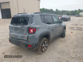 2022 Jeep Renegade Trailhawk with VIN ZACNJDC11NPN53432, listed as a IAAI auction lot 42010778 with 29,889 mi miles and . Bid and sale history available at DreamBid. Image 4.