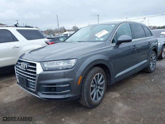 2018 Audi Q7 Premium Plus with VIN WA1LAAF76JD039992, listed as a IAAI auction lot 41880935 with 74,095 mi miles. Bid and sale history available at carsss.com. Image 18.