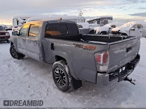 2021 Toyota Tacoma 4WD SR5 with VIN 3TMDZ5BN9MM099546, listed as a IAAI auction lot 41062254 with 1 mi miles. Bid and sale history available at carsss.com. Image 3.
