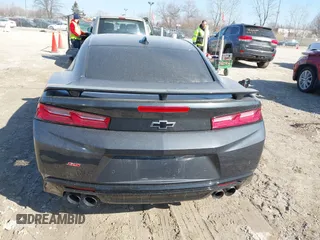 2017 Chevrolet Camaro 2SS with VIN 1G1FH1R79H0119680, listed as a IAAI auction lot 41774977 with 32,908 mi miles and . Bid and sale history available at DreamBid. Image 16.