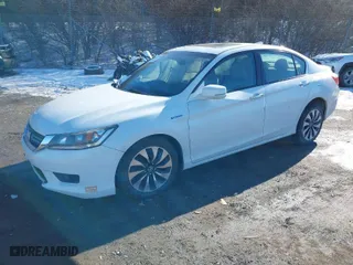 2014 Honda Accord Hybrid EX-L with VIN 1HGCR6F5XEA004620, listed as a IAAI auction lot 41417276 with 135,962 mi miles. Bid and sale history available at carsss.com. Image 2.