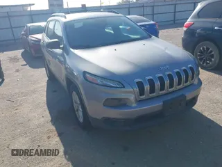 2015 Jeep Cherokee Sport with VIN 1C4PJLAB8FW637138, listed as a IAAI auction lot 41990675 with 102,589 mi miles. Bid and sale history available at carsss.com. Image 1.