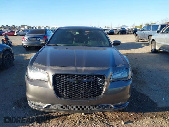 2018 Chrysler 300 with VIN 2C3CCABG5JH214228, listed as a IAAI auction lot 41647033 with 133,224 mi miles. Bid and sale history available at carsss.com. Image 12.