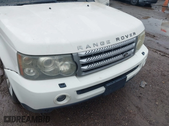 2008 Land Rover Range Rover Sport SC with VIN SALSH23418A150404, listed as a IAAI auction lot 42642914 with 190,007 mi miles and . Bid and sale history available at DreamBid. Image 13.