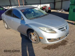 2011 Mazda Mazda6 i Sport with VIN 1YVHZ8BH9B5M13593, listed as a IAAI auction lot 41296540 with 276,750 mi miles. Bid and sale history available at carsss.com. Image 1.