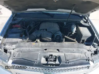 2013 Chevrolet Tahoe LT with VIN 1GNSCBE07DR164486, listed as a IAAI auction lot 42216421 with 220,395 mi miles and . Bid and sale history available at DreamBid. Image 10.