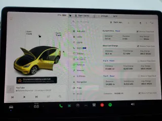 2021 Tesla Model Y Long Range z VIN 5YJYGDEE0MF299944, wystawiony jako Copart lot #55424295 z przebiegiem 54 698 mil mil oraz Szkoda całkowita • Salvage title. Historia ofert i sprzedaży dostępna na DreamBid. Obrazek 9.