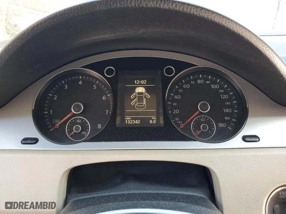 2009 Volkswagen CC Sport with VIN WVWML73CX9E540088, listed as a Copart auction lot 48695885 with 132,342 mi miles and Salvage Title. Bid and sale history available at carsss.com. Image 9.