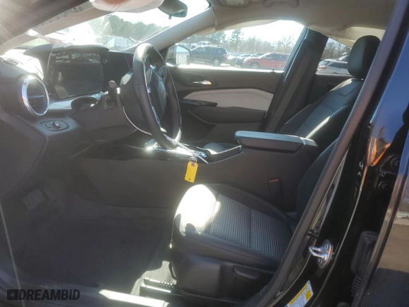 2025 Chevrolet Trax LT with VIN KL77LHEP5SC025727, listed as a Copart auction lot 48520815 with 7,207 mi miles and Salvage Title. Bid and sale history available at carsss.com. Image 7.