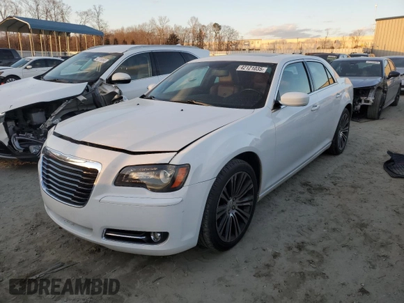 2013 Chrysler 300 with VIN 2C3CCABG4DH515478, listed as a Copart auction lot 42121035 with 212,023 mi miles and Salvage Title. Bid and sale history available at carsss.com. Image 1.