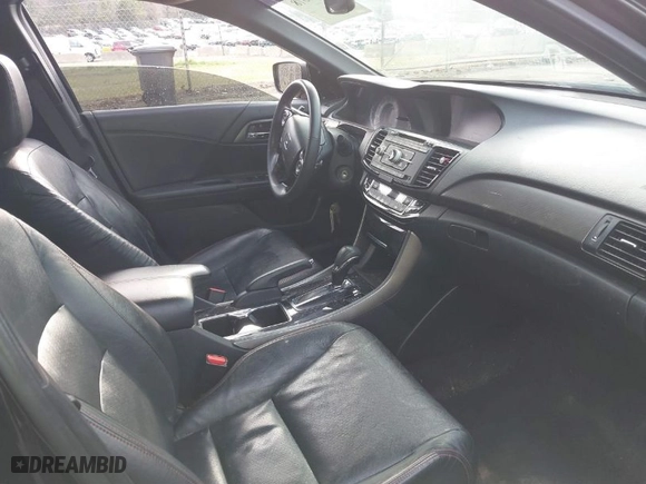 2017 Honda Accord Sedan Sport SE with VIN 1HGCR2F18HA156860, listed as a IAAI auction lot 41770378 with 135,981 mi miles. Bid and sale history available at carsss.com. Image 5.