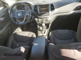 2017 Jeep Cherokee Latitude with VIN 1C4PJMCS0HW546838, listed as a Copart auction lot 89305395 with 57,581 mi miles and Salvage Title. Bid and sale history available at DreamBid. Image 8.