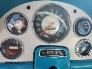 1956 Ford Crown Victoria z VIN M6GV192196, wystawiony jako Copart lot #69718834 z przebiegiem 95 081 mil mil oraz Nie do naprawy • Non repairable. Historia ofert i sprzedaży dostępna na DreamBid. Obrazek 9.