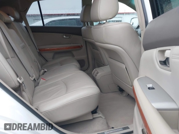 2006 Lexus RX 330 with VIN 2T2HA31U26C091155, listed as a IAAI auction lot 41628324 with 177,686 mi miles. Bid and sale history available at carsss.com. Image 8.