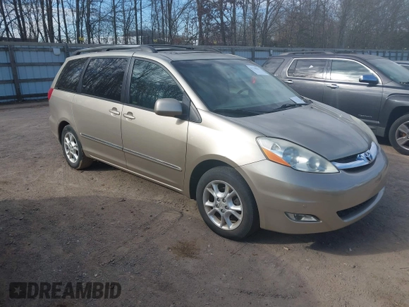 2006 Toyota Sienna XLE with VIN 5TDZA22C16S571350, listed as a IAAI auction lot 41725551 with 233,487 mi miles. Bid and sale history available at carsss.com. Image 1.