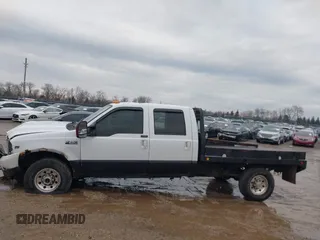 2004 Ford Super Duty F-250 XL with VIN 1FTNW21S94EB15639, listed as a IAAI auction lot 41670279 with 170,113 mi miles. Bid and sale history available at carsss.com. Image 14.