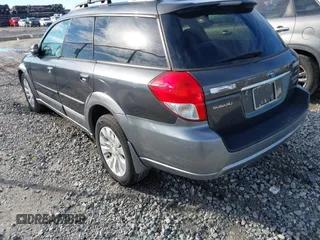 2009 Subaru Outback 3.0R Ltd with VIN 4S4BP85C494328013, listed as a IAAI auction lot 41186697 with 125,162 mi miles. Bid and sale history available at carsss.com. Image 3.