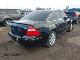 2005 Ford Five Hundred Limited с VIN 1FAFP25185G126517, выставлен на аукционе IAAI как лот 41449598 с пробегом 129 530 миль миль и . История ставок и продаж доступна на DreamBid. Изображение 4.