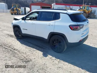 2022 Jeep Compass Latitude Lux с VIN 3C4NJDFB5NT172425, выставлен на аукционе IAAI как лот 41800293 с пробегом 34 588 миль миль и . История ставок и продаж доступна на DreamBid. Изображение 3.