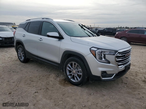 2022 GMC Terrain SLT with VIN 3GKALPEVXNL163889, listed as a Copart auction lot 88673985 with 30,697 mi miles and Salvage Title. Bid and sale history available at carsss.com. Image 4.