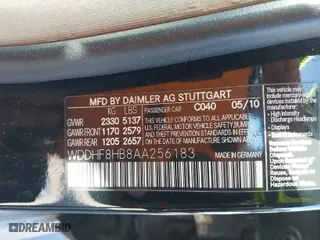 2010 Mercedes-Benz E-Class E 350 Luxury with VIN WDDHF8HB8AA256183, listed as a IAAI auction lot 41668038 with 160,339 mi miles. Bid and sale history available at carsss.com. Image 9.