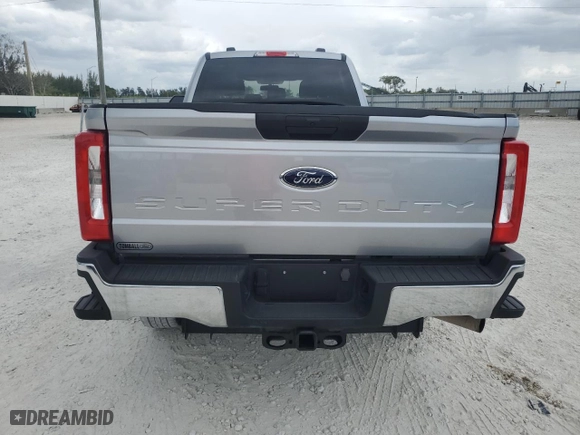 2023 Ford Super Duty F-250 SRW XL with VIN 1FT7W2BN2PED30124, listed as a Copart auction lot 52561595 with 25,334 mi miles and Salvage Title. Bid and sale history available at carsss.com. Image 6.