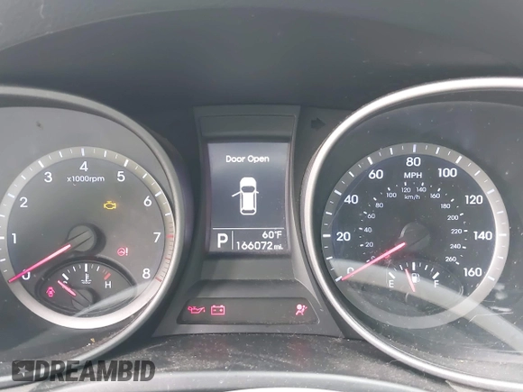 2014 Hyundai Santa Fe Sport with VIN 5XYZT3LB4EG151051, listed as a IAAI auction lot 42099804 with 166,072 mi miles. Bid and sale history available at carsss.com. Image 7.