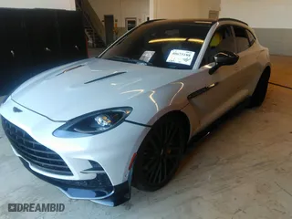 2023 Aston Martin DBX 707 with VIN SD7VUJBW2PTV05712, listed as a IAAI auction lot 40673188 with 4,702 mi miles. Bid and sale history available at carsss.com. Image 2.