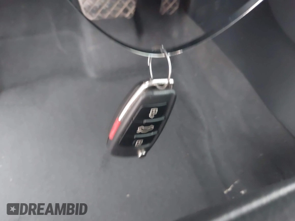 2019 Audi A3 Premium z VIN WAUAUGFF5K1014435, wystawiony jako IAAI lot #40952640 z przebiegiem 61 525 mil mil oraz . Historia ofert i sprzedaży dostępna na DreamBid. Obrazek 11.