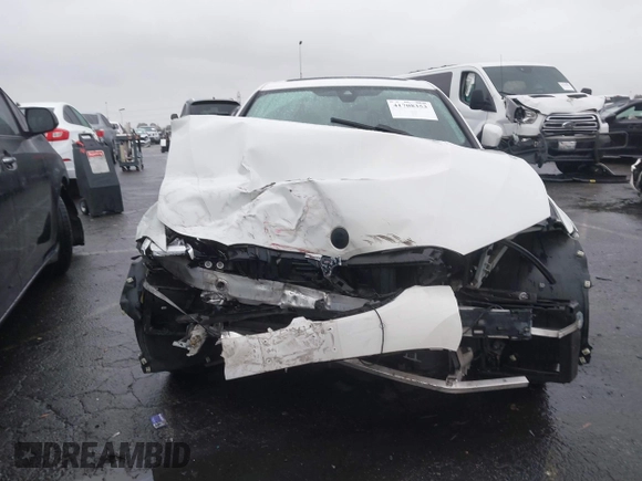 2019 BMW 3 Series 330i with VIN WBA5R1C54KAK09616, listed as a IAAI auction lot 41708353 with 46,277 mi miles and . Bid and sale history available at DreamBid. Image 12.