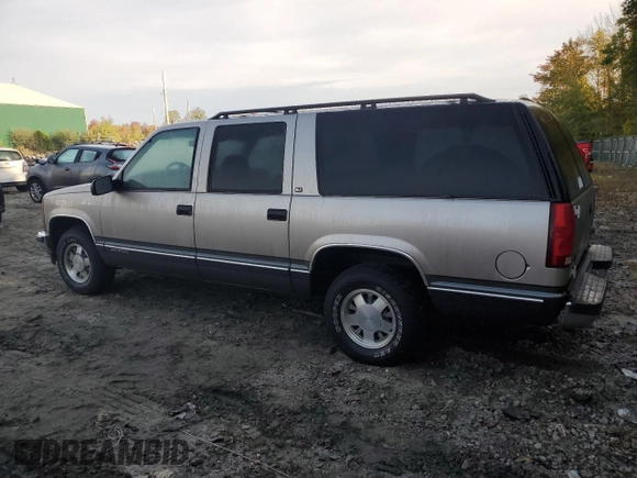 1999 GMC Suburban with VIN 3GKEC16R4XG536985, listed as a Copart auction lot 73421824 with 181,327 mi miles and Clean title. Bid and sale history available at DreamBid. Image 2.