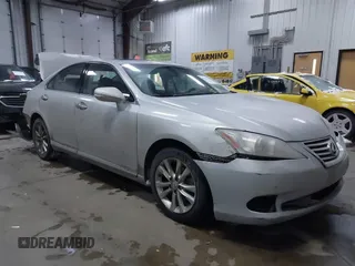 2010 Lexus ES 330 with VIN JTHBK1EG1A2412964, listed as a IAAI auction lot 41421625 with 151,426 mi miles and . Bid and sale history available at DreamBid. Image 1.