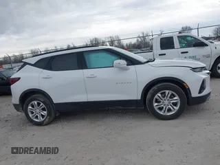 2021 Chevrolet Blazer LT z VIN 3GNKBCRSXMS551244, wystawiony jako IAAI lot #41717299 z przebiegiem 72 151 mil mil oraz . Historia ofert i sprzedaży dostępna na DreamBid. Obrazek 13.