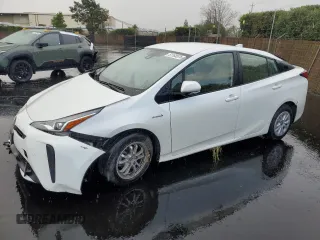 2020 Toyota Prius L Eco with VIN JTDKARFU2L3122804, listed as a Copart auction lot 51163575 with 34,133 mi miles and Salvage Title. Bid and sale history available at DreamBid. Image 1.