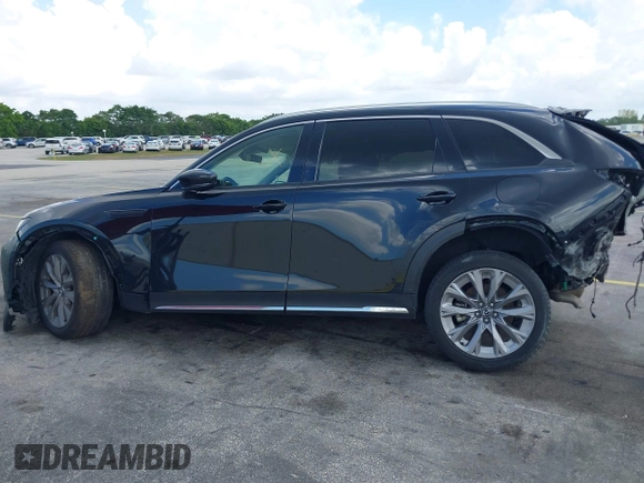 2024 Mazda CX-90 3.3 Turbo Premium with VIN JM3KKDHD1R1140431, listed as a IAAI auction lot 42144706 with Not Provided miles. Bid and sale history available at carsss.com. Image 14.