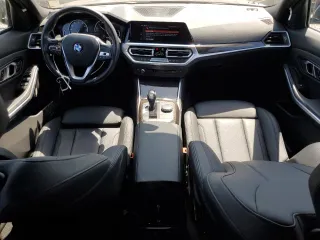 2020 BMW 3 Series 330i with VIN WBA5R1C05LFH45373, listed as a Copart auction lot 62196625 with 37,732 mi miles and Salvage title. Bid and sale history available at DreamBid. Image 8.