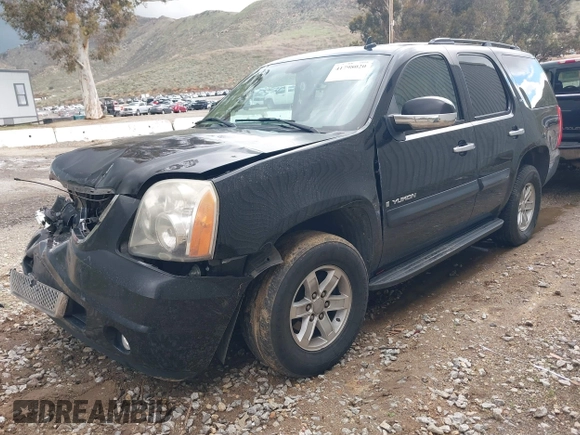 2008 GMC Yukon SLT 4SB with VIN 1GKFC13J18R118629, listed as a IAAI auction lot 41798020 with 215,760 mi miles and . Bid and sale history available at DreamBid. Image 17.