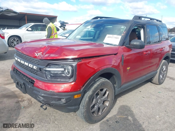2022 Ford Bronco Sport Badlands with VIN 3FMCR9D96NRD40983, listed as a IAAI auction lot 40927509 with NaN miles. Bid and sale history available at carsss.com. Image 17.