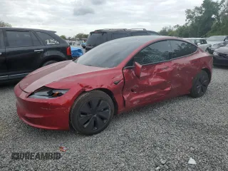 2025 Tesla Model 3 Long Range with VIN 5YJ3E1EA7SF938944, listed as a Copart auction lot 51677045 with 3,658 mi miles and Salvage title. Bid and sale history available at DreamBid. Image 1.