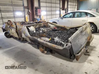 1990 Ford F-150 with VIN 1FTEF14N9LPB45355, listed as a Copart auction lot 88498185 with 0 mi miles and Salvage Title. Bid and sale history available at carsss.com. Image 2.