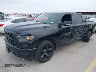 2019 Ram 1500 Big Horn z VIN 1C6RREFT1KN891182, wystawiony jako IAAI lot #41634042 z przebiegiem 128 972 mil mil oraz . Historia ofert i sprzedaży dostępna na DreamBid. Obrazek 19.